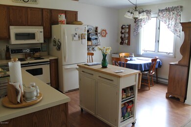 Kitchen with adjoining nook