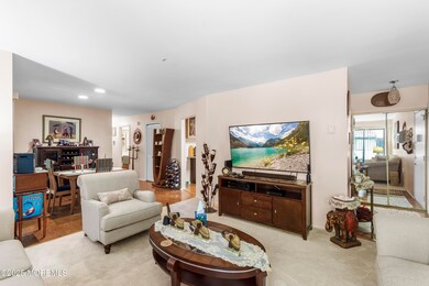 6 Pine Cluster Cir unit F, Manalapan, NJ 07726 - photo 5