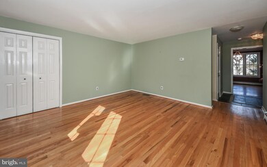 11 1/2 Whitemarsh Ave unit A, Glenside, PA 19038 - photo 3