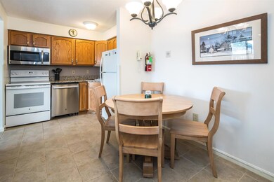 Dining room & kitchen