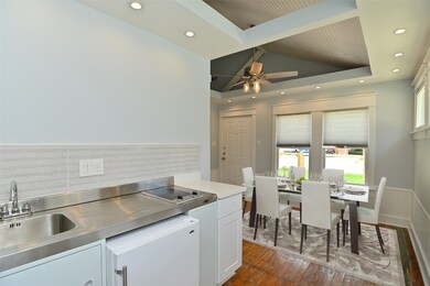 416 E 9th St, Houston, TX 77007 - photo 3