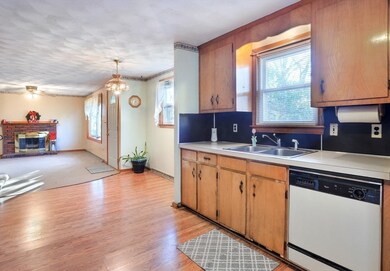 5 Fern Rd, Holbrook, MA 02343 - photo 3