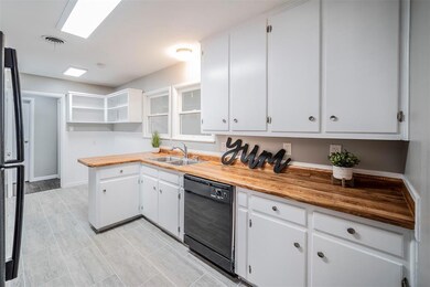 326 Live Oak Ln, Weatherford, TX 76086 - photo 7