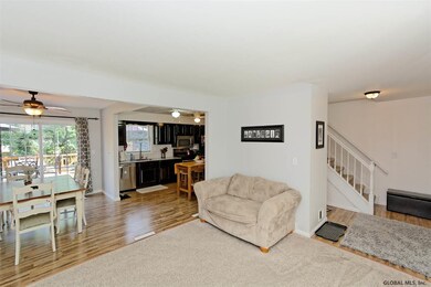 14 Ann Lee Ct, Colonie, NY 12210 - photo 4