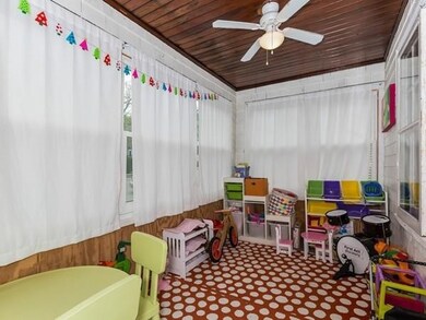 348 Lagrange St unit 1, West Roxbury, MA 02132 - photo 3