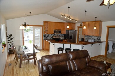 209 Stehekin Way, Chelan, WA 98816 - photo 6