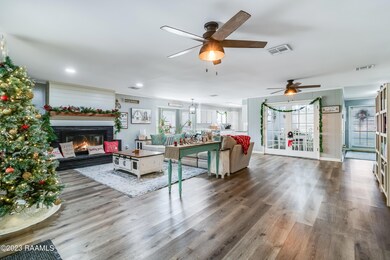 119 Sybil Dr -5