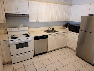 5100 SW 41st St unit 114, Hollywood, FL 33023 - photo 5