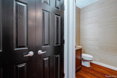 1284 W Crystal Cir unit 203, Canton, MI 48187 - photo 6