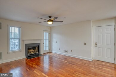 405 Waters Edge Dr unit 56, Newark, DE 19702 - photo 6