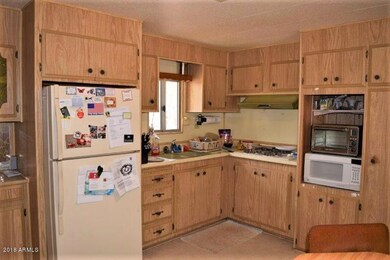 Kitchen (2)