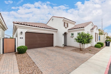 242 E Aster Dr, Chandler, AZ 85286 - photo 2