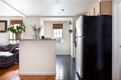 19 Sherman St unit 2B, Newport, RI 02840 - photo 7