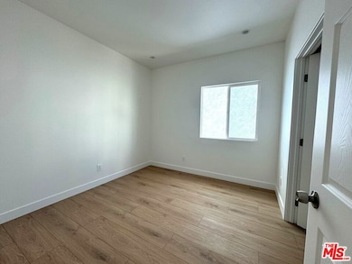 1220 W 25th St unit 1/2, Los Angeles, CA 90007 - photo 3