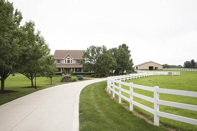 6818 Schlatter Rd, Leo, IN 46765 - photo 2