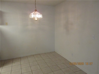 2469 Fox #1, Kingman, AZ 86409 - photo 3