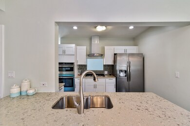 6133 S Parkside Ave, Chicago, IL 60638 - photo 4