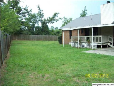 Back view w yard