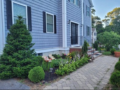 20 Dandelion Ln, Weymouth, MA 02190 - photo 3