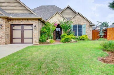 2309 SE 12th St, Moore, OK 73160 - photo 2