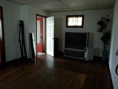 Living Room Downstairs apartment