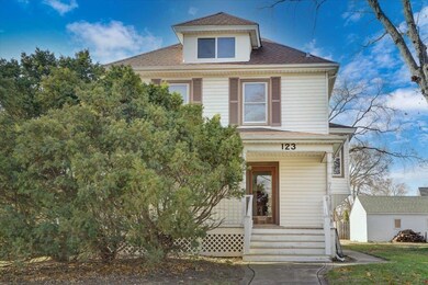 123 N Batavia Ave, Batavia, IL 60510 - photo 5