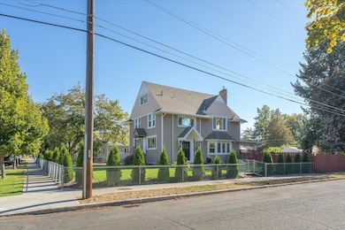 1032 N A St, Spokane, WA 99201 - photo 2