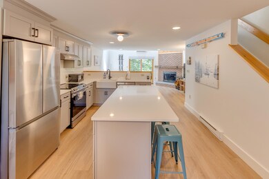 77 Richardson Trail unit 32, Campton, NH 03223 - photo 4