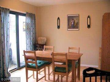 9313 Grazing Terrace, Montgomery Village, MD 20886 - photo 2