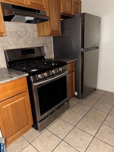 47 Central Ave unit A 12, Rochelle Park, NJ 07662 - photo 5