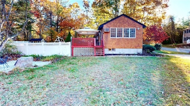 139 Scapa Flow Rd, Charlestown, RI 02813 - photo 5