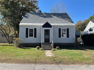 6 Osgood Ave, Claremont, NH 03743 - photo 3