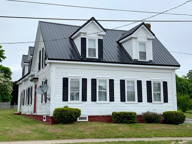 57 Key St Eastport front left