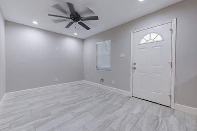 6522 Linden St unit A, Houston, TX 77087 - photo 2