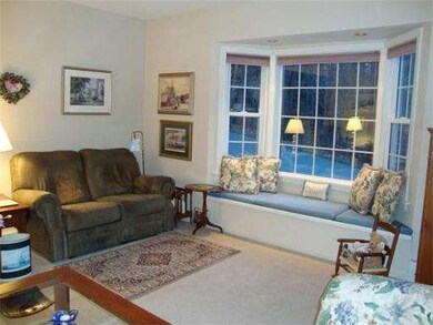 36 Bond St, Fitchburg, MA 01420 - photo 3