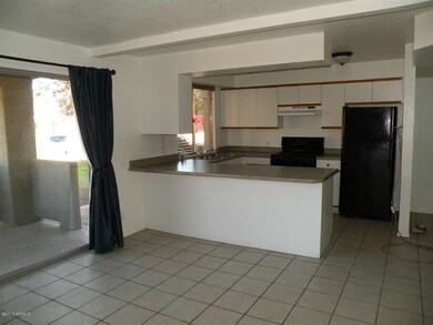 Great 1st Floor Unit