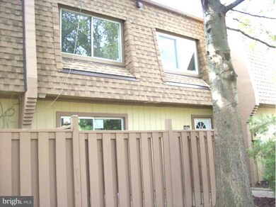 3805 Burlingame Place unit 34D, Alexandria, VA 22309 - photo 2