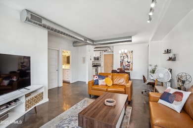 Embassy Condominiums unit 208, Phoenix, AZ 85003 - photo 4