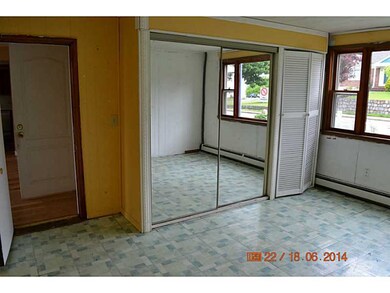 115 Tower St, Westerly, RI 02891 - photo 3