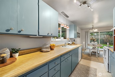 9315 Westview Dr SW, Lakewood, WA 98498 - photo 4