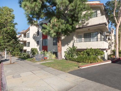 Casa Verde Estates unit 208, San Pedro, CA 90732 - photo 2