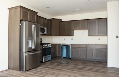 141 Willow Oak Dr, Bridgeport, WV 26330 - photo 5