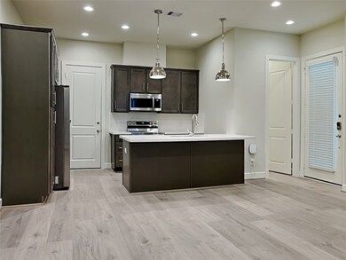 5708 Paul Quinn St, Houston, TX 77091 - photo 6