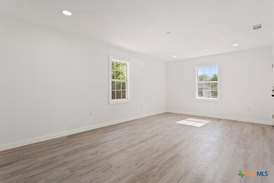 202 Marston Ave unit A, Copperas Cove, TX 76522 - photo 5