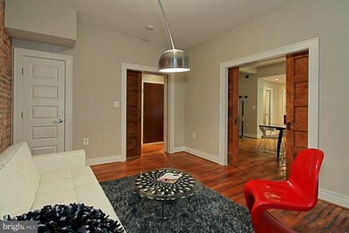 1811 Wyoming Ave NW unit 2, Washington, DC 20009 - photo 2
