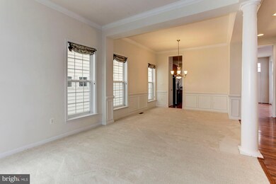 8182 Usher Dr, Lorton, VA 22079 - photo 4