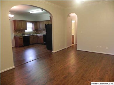 Spacious and open floor plan family room!!