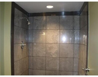 Master Bath/Spa.