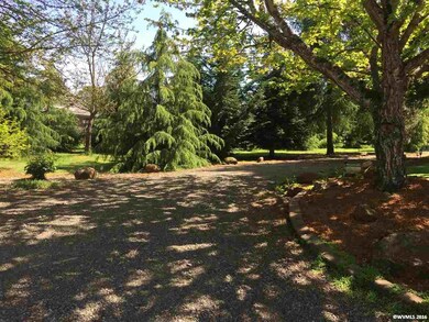 8471 Tyrone Ln SE, Salem, OR 97317 - photo 2