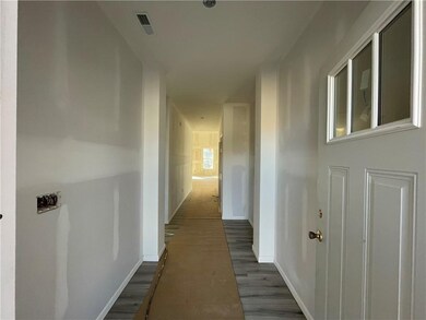 5655 Poplar Woods Ct, Columbus, IN 47203 - photo 5